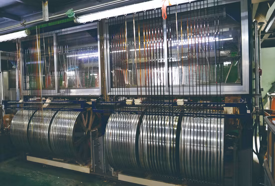 공장에서 직접 제작한 반경질 180도 에나멜 알루미늄 와이어